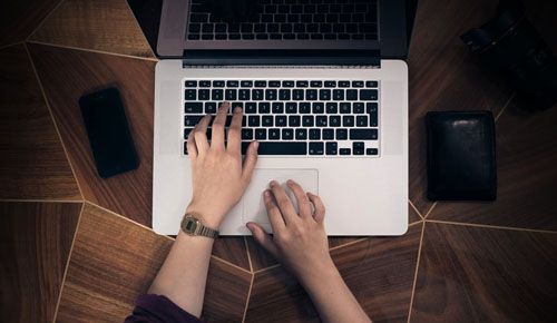 无限发短信验证码软件